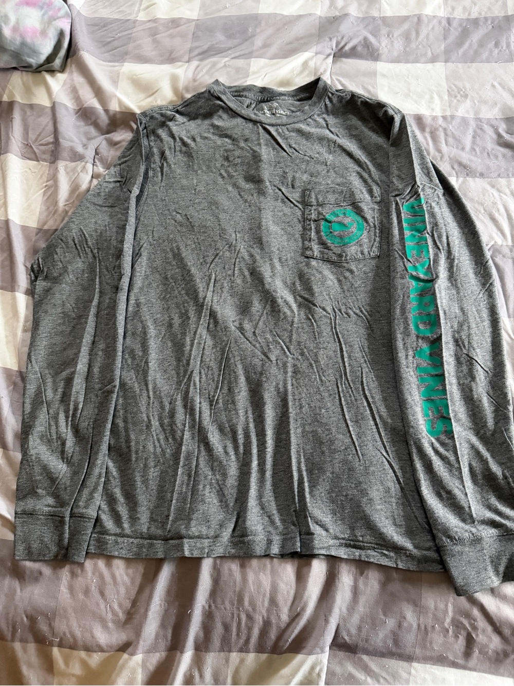 Vineyard Vines Gray Long Sleeve Pocket Tee with Teal Logo